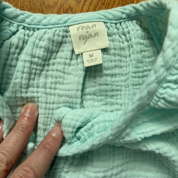 Roan & Ryan Elliot Gauze Top - Light Blue - Medium - Picture 3 of 4